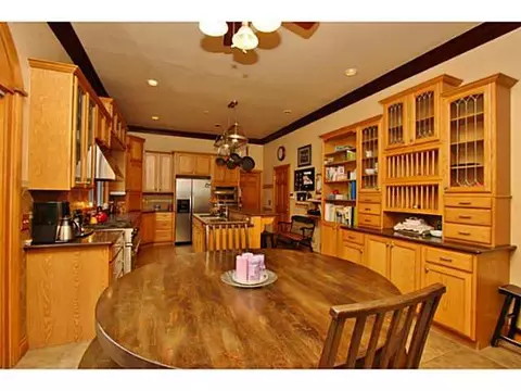 2004 Faircloud Dr, Edmond, OK 73034 photo 9