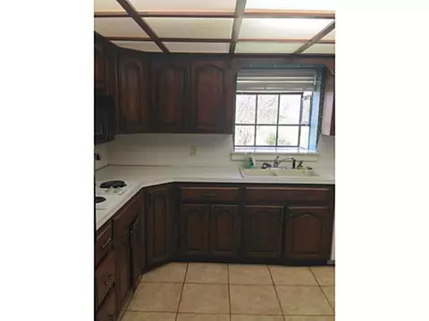 1925 E Bradley St, Shawnee, OK 74804 photo 7