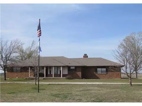 8077 E 860 Rd, Okarche, OK 73762 photo 1