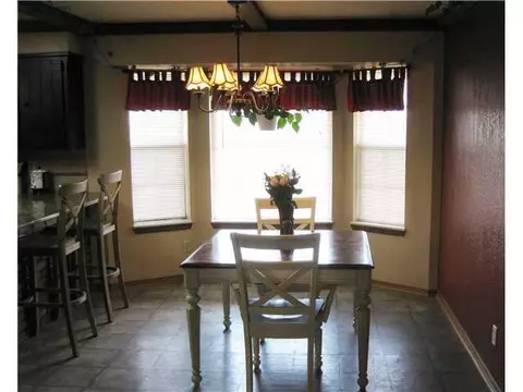 8077 E 860 Rd, Okarche, OK 73762 photo 2