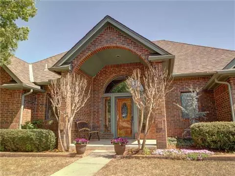 800 Ricks Trl, Edmond, OK 73012 photo 3