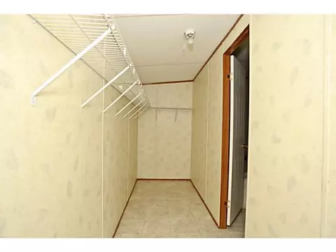 8000 Wolfridge Rd, Harrah, OK 73045 photo 7
