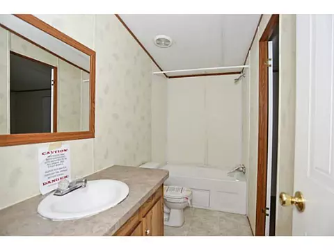 8000 Wolfridge Rd, Harrah, OK 73045 photo 16