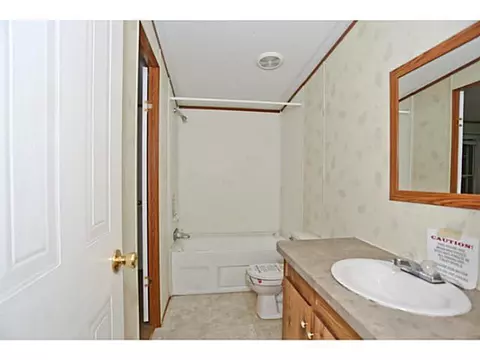 8000 Wolfridge Rd, Harrah, OK 73045 photo 18