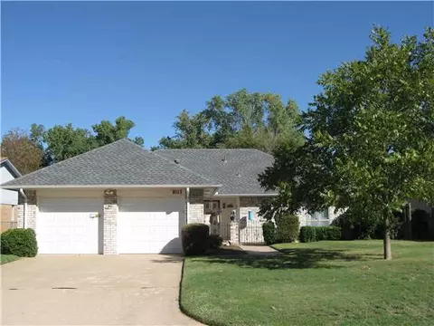 8117 NW 32nd St, Bethany, OK 73008 photo 1
