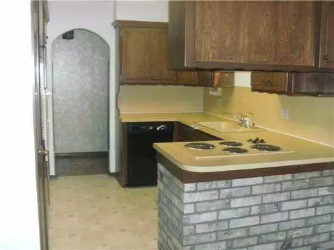 8117 NW 32nd St, Bethany, OK 73008 photo 3