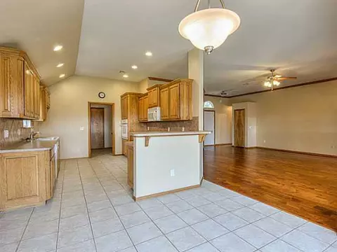 2908 Cimarron Dr, Norman, OK 73071 photo 8