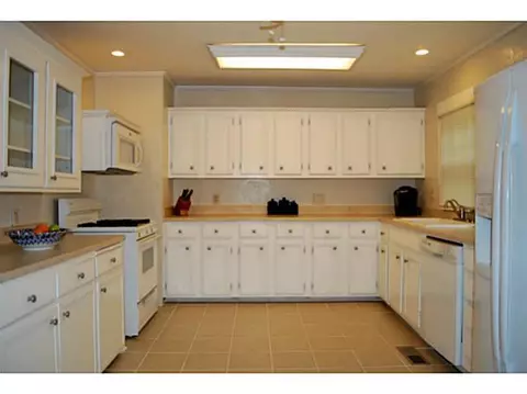 602 E Mansur Ave, Guthrie, OK 73044 photo 9