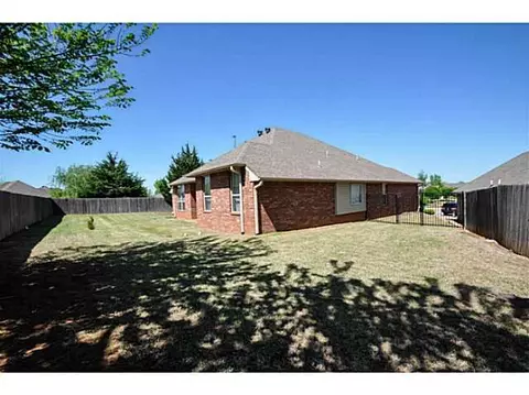 2100 Wheaton Dr, Norman, OK 73071 photo 18