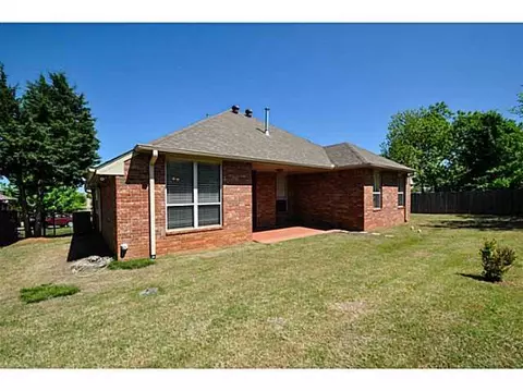 2100 Wheaton Dr, Norman, OK 73071 photo 17