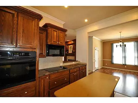 2100 Wheaton Dr, Norman, OK 73071 photo 7
