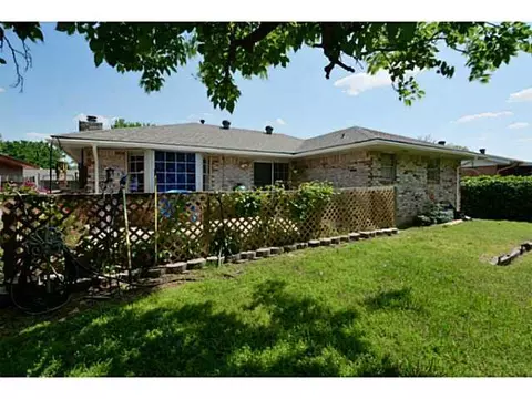 1805 Gale, Moore, OK 73160 photo 15