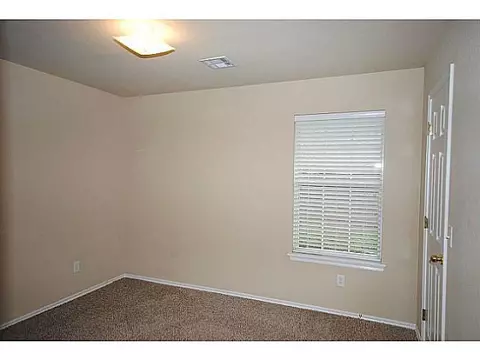 4007 Goshawk Dr, Norman, OK 73072 photo 9