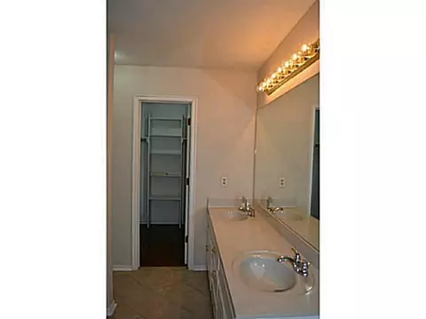 409 Baker, Norman, OK 73072 photo 15