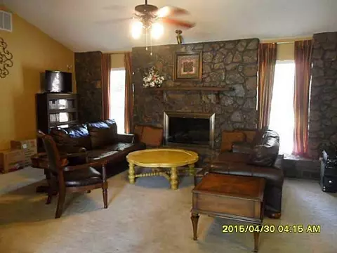 209 Loch Loop, Yukon, OK 73099 photo 2