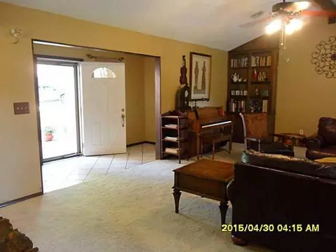 209 Loch Loop, Yukon, OK 73099 photo 4