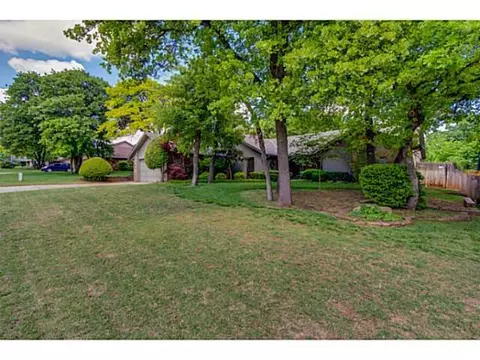 2508 Brookside Ave, Edmond, OK 73034 photo 2