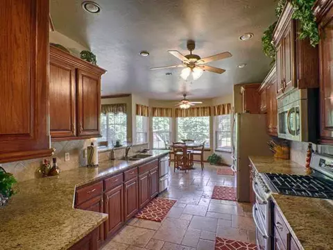2362 Elm Tree Dr, Blanchard, OK 73010 photo 11