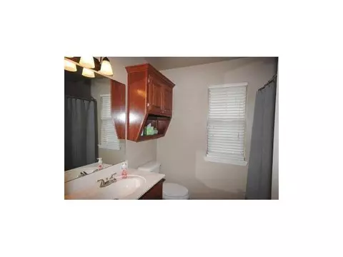 4304 Mackenzie Dr, Moore, OK 73160 photo 10
