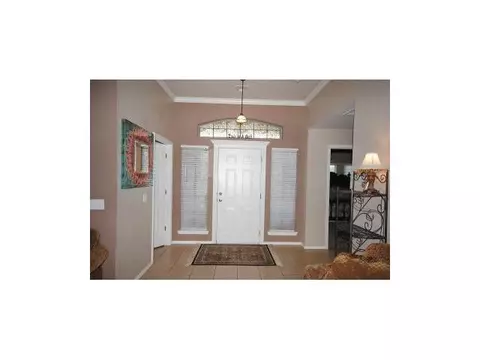4304 Mackenzie Dr, Moore, OK 73160 photo 2