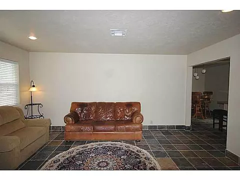 1707 Dakota St, Norman, OK 73069 photo 2