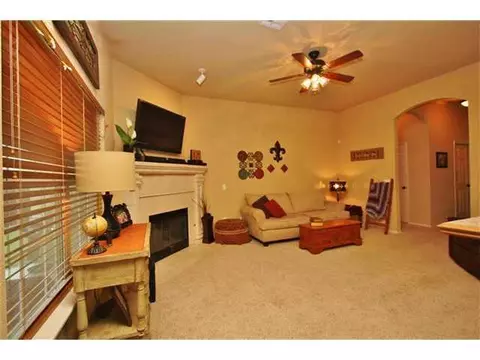 1009 Desert Trl, Yukon, OK 73099 photo 5