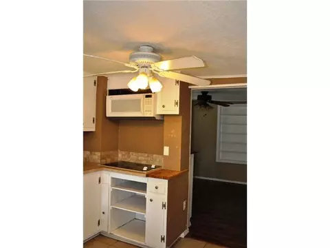 1113 E Noble Ave, Guthrie, OK 73044 photo 4