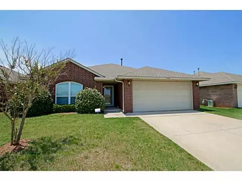 4407 Applegate Dr, Moore, OK 73160 photo 1