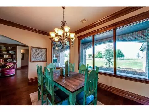 21991 Marbella Dr, Edmond, OK 73012 photo 9