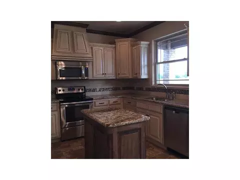 1408 Abraham, Tuttle, OK 73089 photo 5