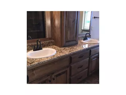 1408 Abraham, Tuttle, OK 73089 photo 8
