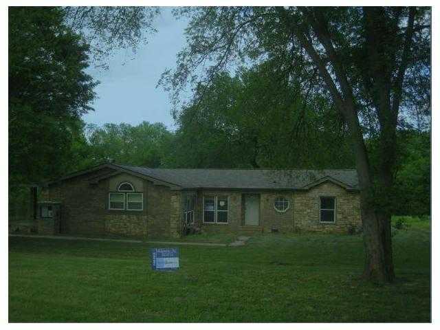 1816 E Roosevelt Ave, Guthrie, OK 73044 photo 1