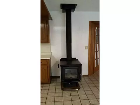 7701 E Waterloo Rd, Edmond, OK 73034 photo 11