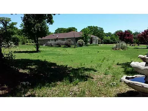 7701 E Waterloo Rd, Edmond, OK 73034 photo 2