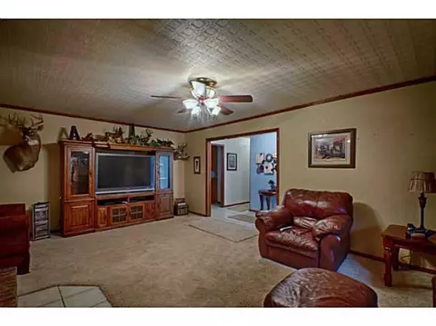 120 Pinewood Dr, Tuttle, OK 73089 photo 6