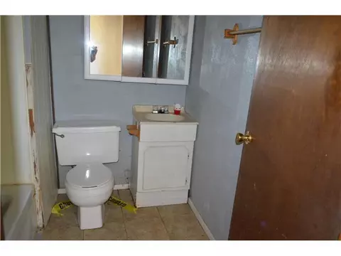 105 W Holly, Tuttle, OK 73089 photo 8