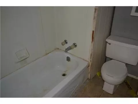 105 W Holly, Tuttle, OK 73089 photo 9