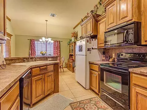 809 Springlake Rd, Newcastle, OK 73065 photo 6