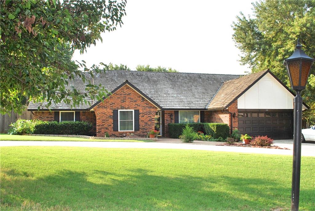 1101 Mockingbird Dr, Guthrie, OK 73044 photo 1