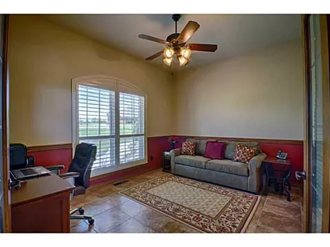 1112 Whispering Ridge Dr, Tuttle, OK 73089 photo 5