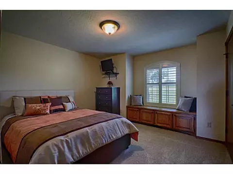 1112 Whispering Ridge Dr, Tuttle, OK 73089 photo 17