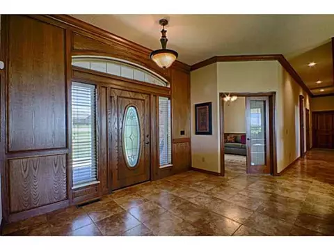 1112 Whispering Ridge Dr, Tuttle, OK 73089 photo 4