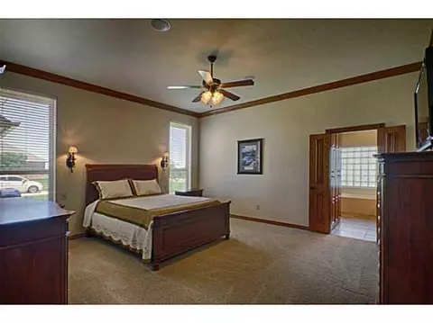 1112 Whispering Ridge Dr, Tuttle, OK 73089 photo 13