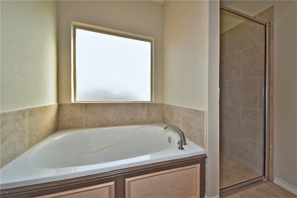 7550 Hawk Ln, Guthrie, OK 73044 photo 9