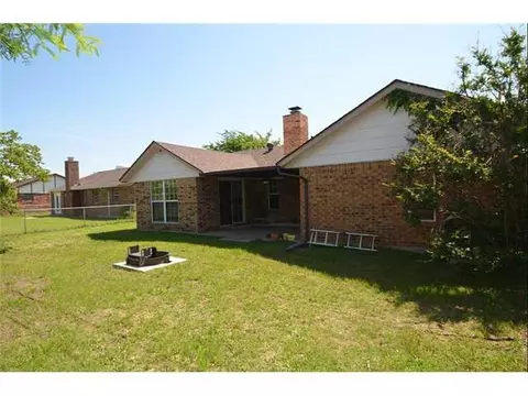 2209 Crystal Dr, Moore, OK 73160 photo 14