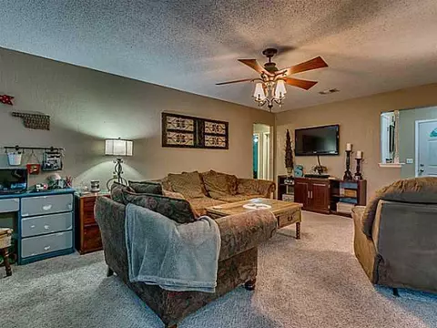 3100 Saint Thomas Ave, Moore, OK 73160 photo 4