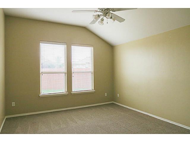 719 Hedgewood Dr, Moore, OK 73160 photo 14