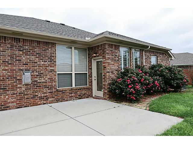 719 Hedgewood Dr, Moore, OK 73160 photo 21