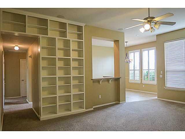 719 Hedgewood Dr, Moore, OK 73160 photo 4
