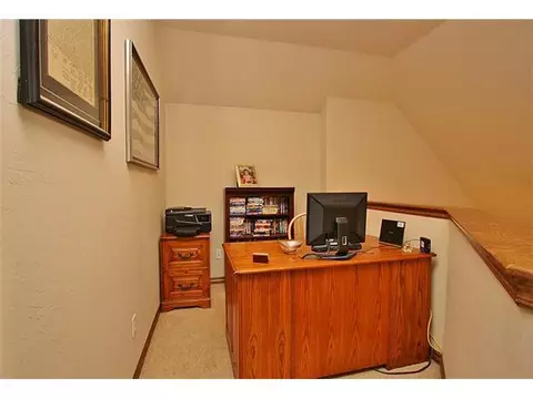 1060 Parrish Pl, Blanchard, OK 73010 photo 9